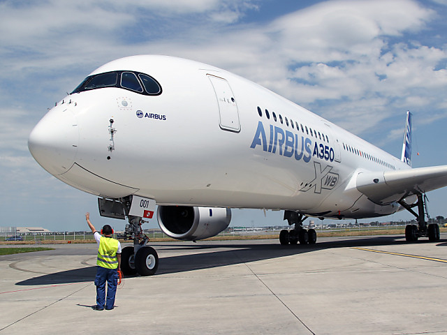 Boeing se défend face à Airbus dans le secteur du long-courrier