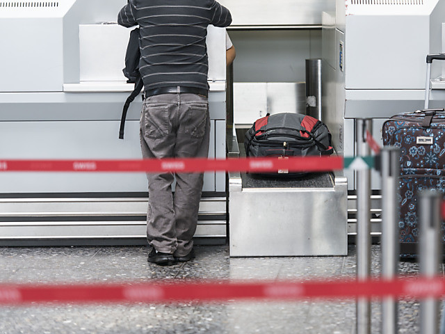 La Suisse arrête un djihadiste helvétique en route pour la Syrie