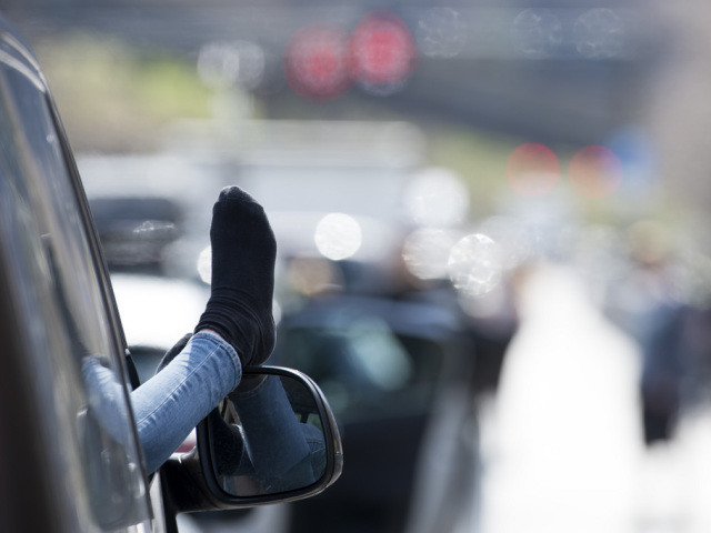 Tourisme d'achat et retours de vacances provoquent des bouchons