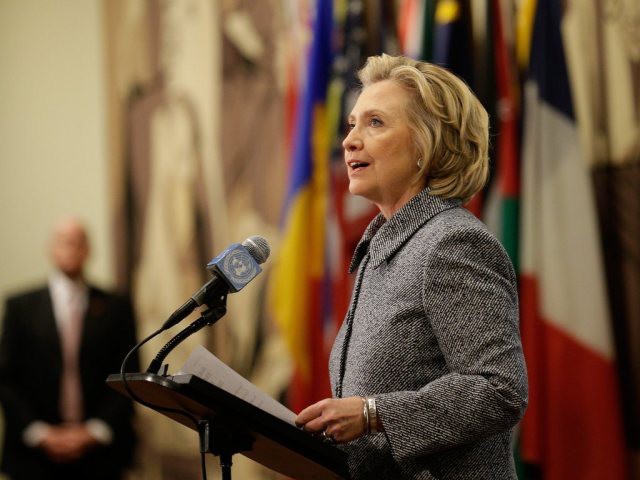 Hillary Clinton annonce sa candidature à la Maison Blanche