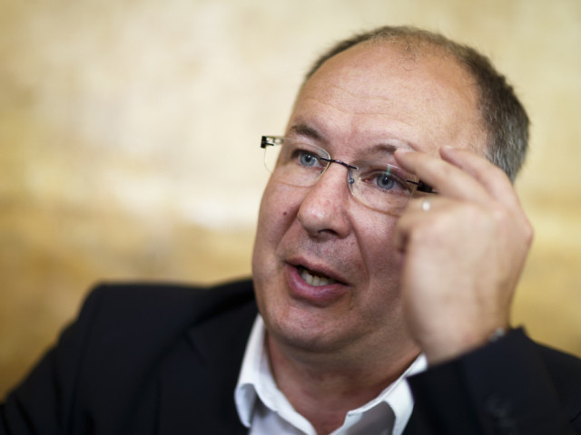 Pierre-Yves Maillard: des moyens pour éviter de rester au social