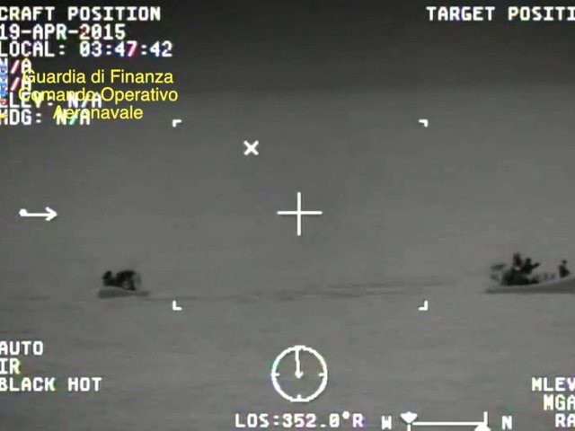 Aucun autre survivant découvert après le naufrage d'un chalutier