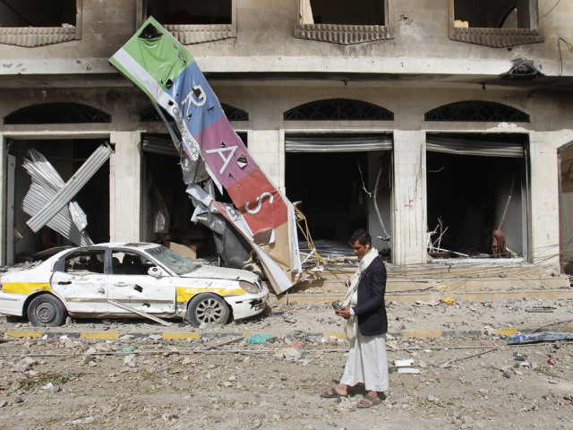 Vingt-huit civils tués et 400 blessés après des raids sur Sanaa