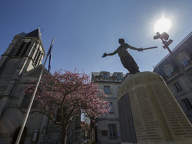 Attentat déjoué: possibles liens entre l'étudiant et les Kouachi