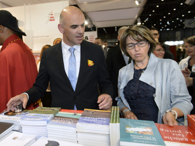 Le ministre de la culture Alain Berset inaugure le Salon du livre