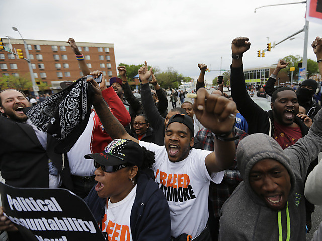 Baltimore: six policiers vont être inculpés pour meurtre