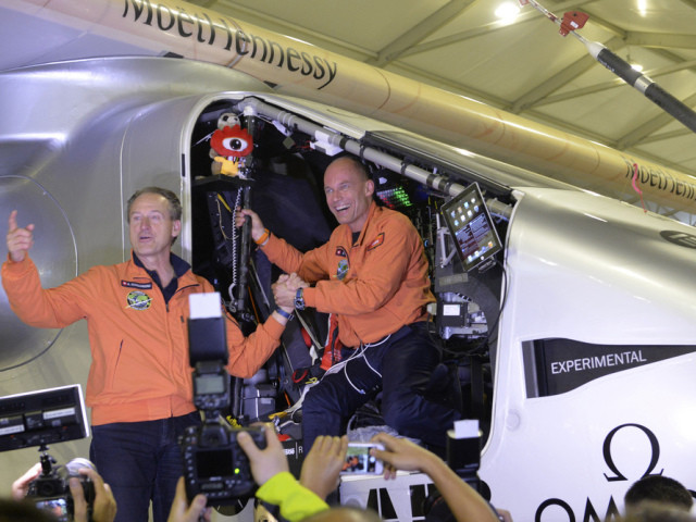 Solar Impulse 2 ne décollera pas avant samedi