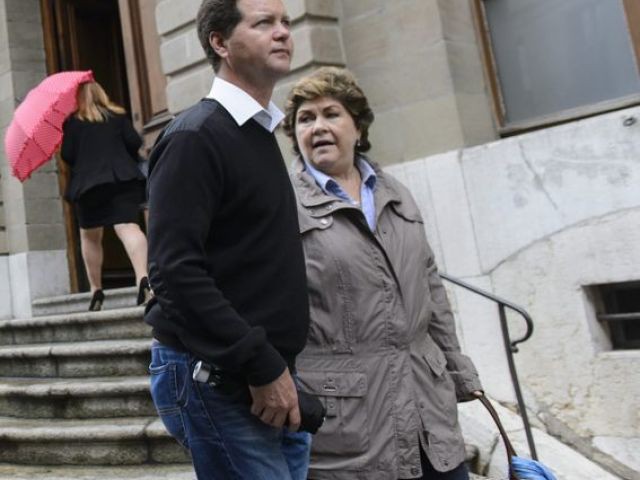 Erwin Sperisen garde le silence face au procureur Yves Bertossa