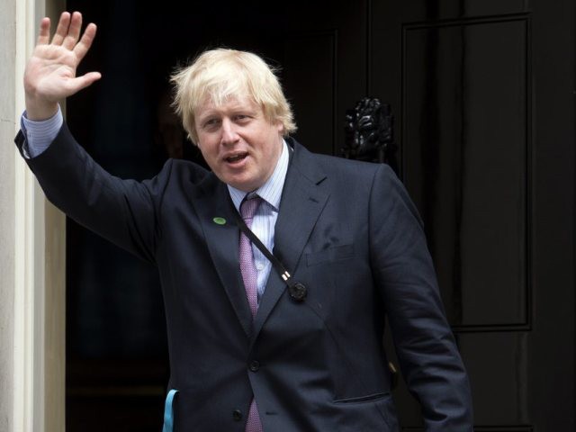 Cameron invite Boris Johnson au gouvernement sans titre de ministre