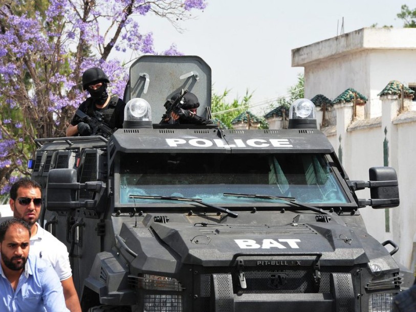 Fusillade dans une caserne tunisienne: sept militaires tués