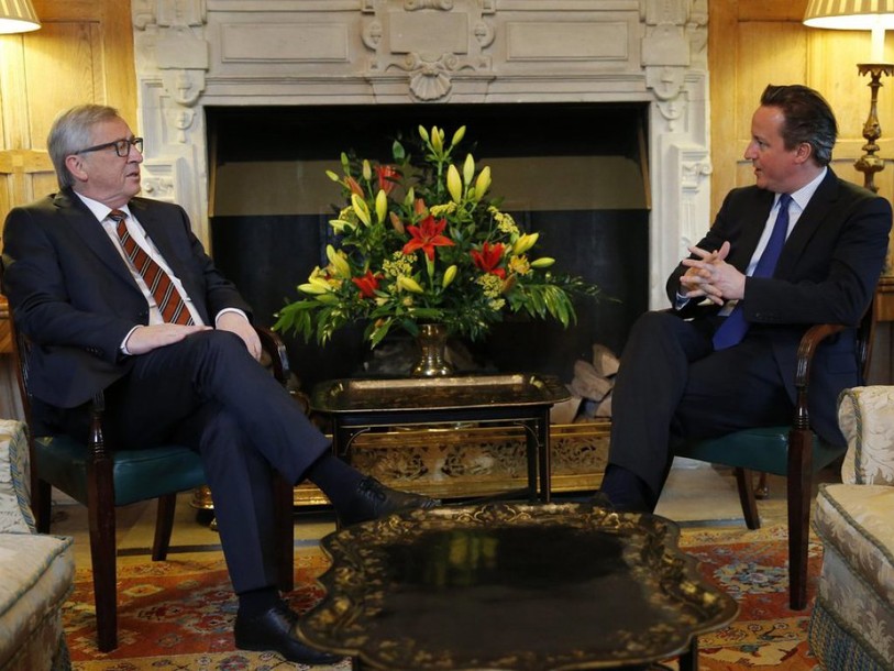 Cameron insiste face à Juncker sur la nécessité de réformer l'UE