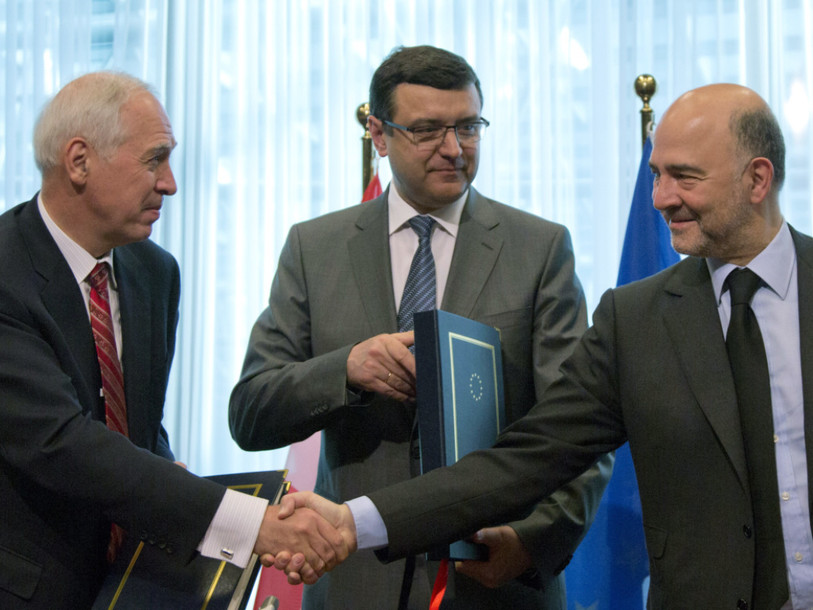 La Suisse et l'UE scellent l'échange automatique d'informations