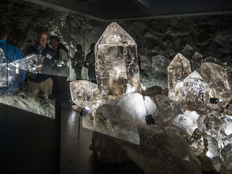Les cristaux géants découverts en 2008 exposés au col du Gothard