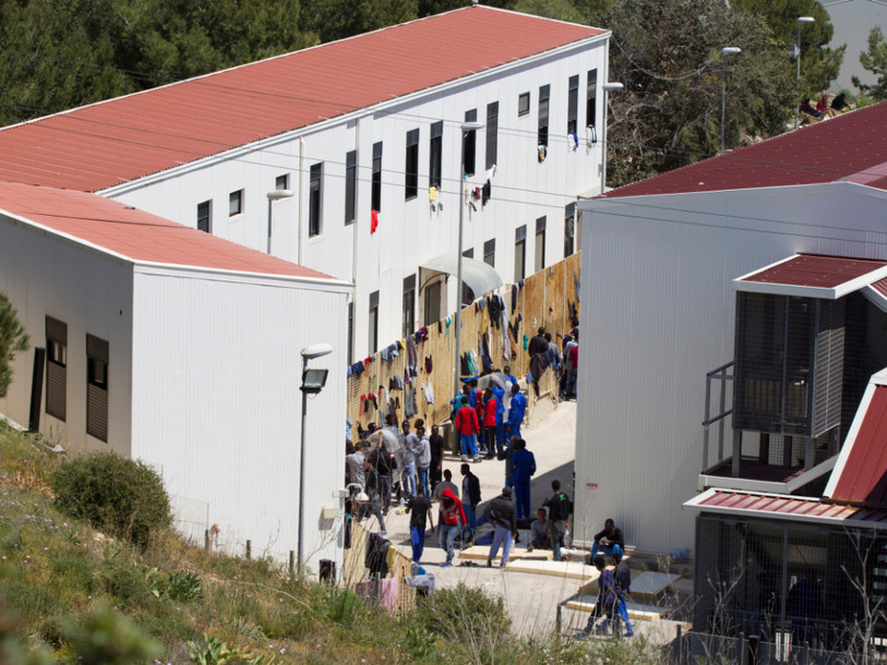 Arrestations en Italie liées à la gestion de l'accueil des migrants