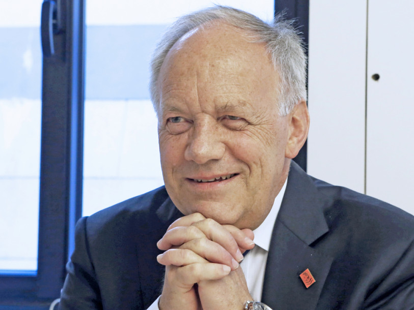 OCDE: Schneider-Ammann vante le modèle suisse de formation duale