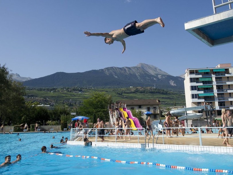 Météo: plus de 32 degrés en ville de Sion vendredi après-midi