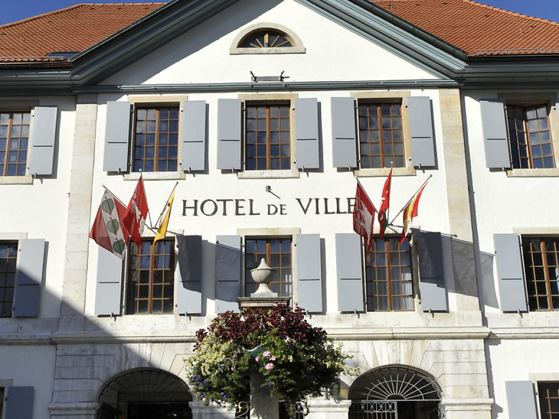 Vote simultané des communes sur leur appartenance cantonale