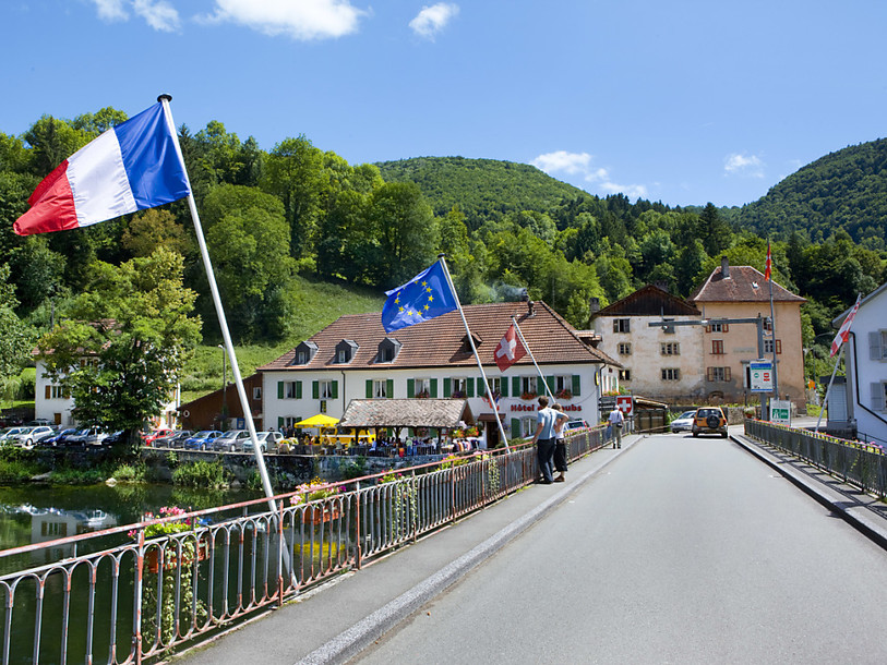 Pas d'imposition à la source pour les frontaliers dans le Jura