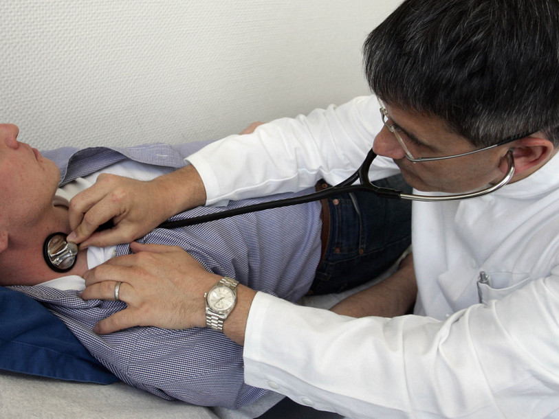 Le dossier électronique du patient ne sera pas imposé aux médecins