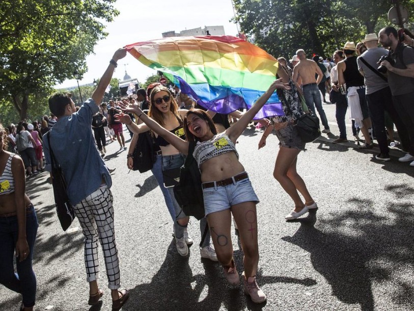 Liesse et revendications aux Gay Prides de Paris, Berlin et Dublin