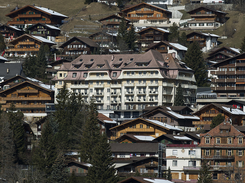 Hébergement touristique: légère baisse des nuitées en mai en Suisse
