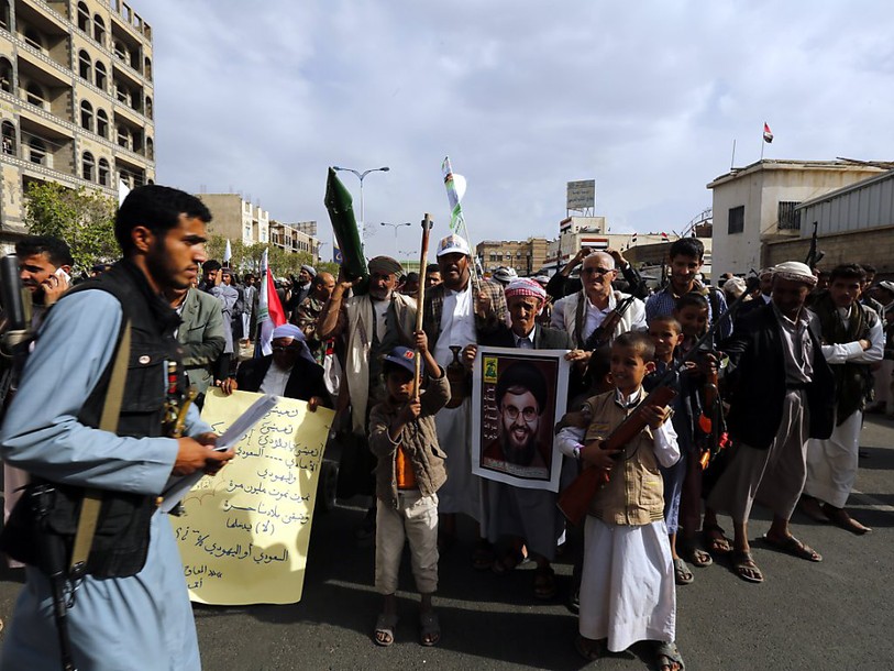 Des frappes ciblent le QG d'Ali Abdallah Saleh au Yémen