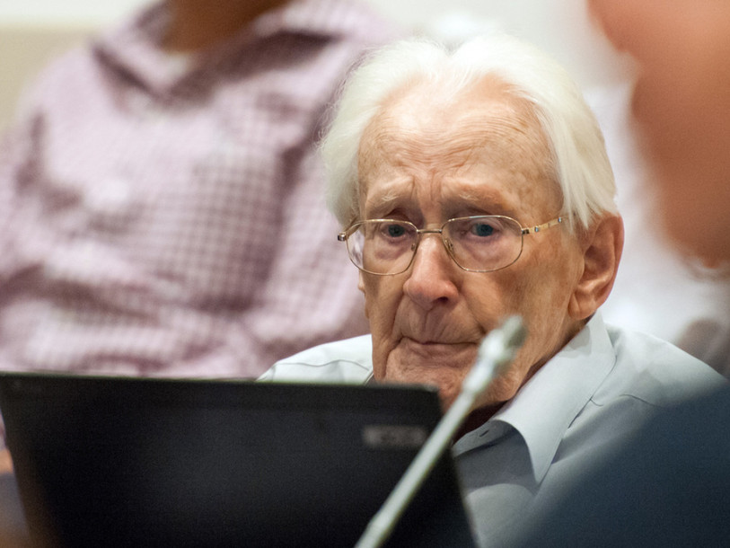 Trois ans et 6 mois requis contre l'ex-comptable d'Auschwitz