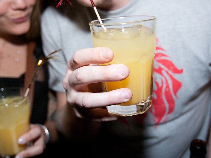 Un adolescent mineur a une chance sur trois d'acheter de l'alcool