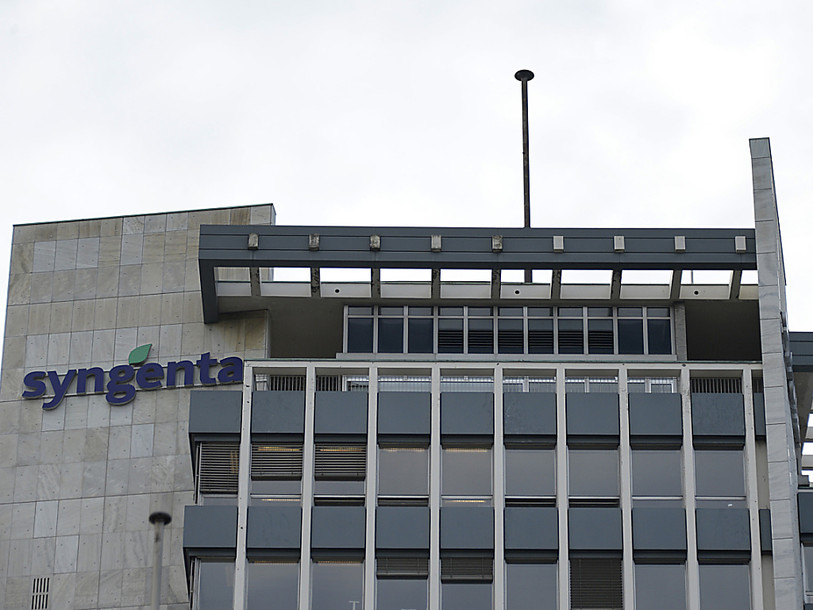Ventes et bénéfice en baisse après six mois pour Syngenta