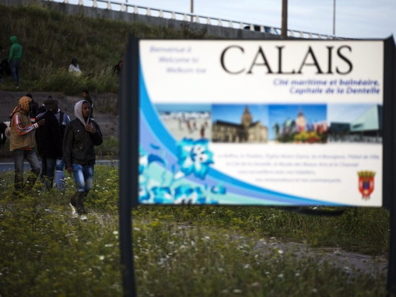 Calais: la Commission européenne offre son aide à Paris et Londres
