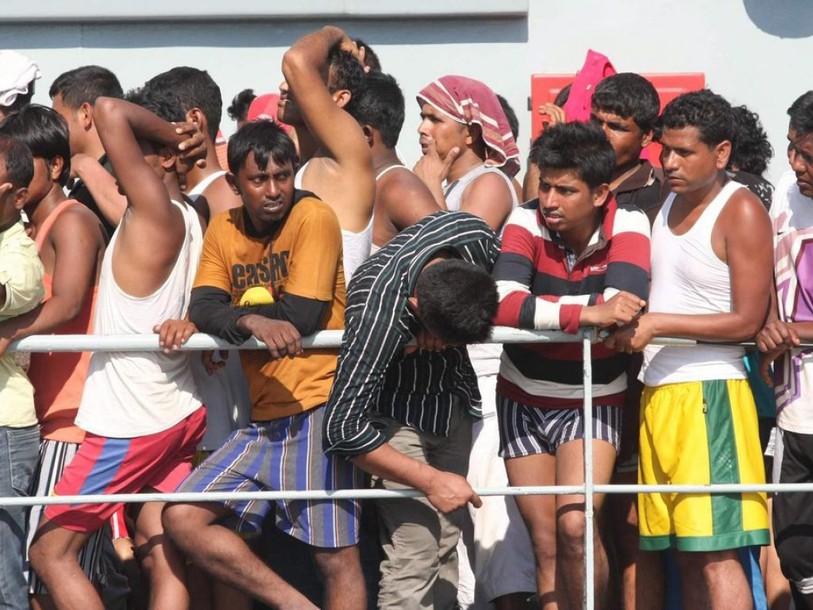 Naufrage en Méditerranée: les survivants arrivent à Palerme