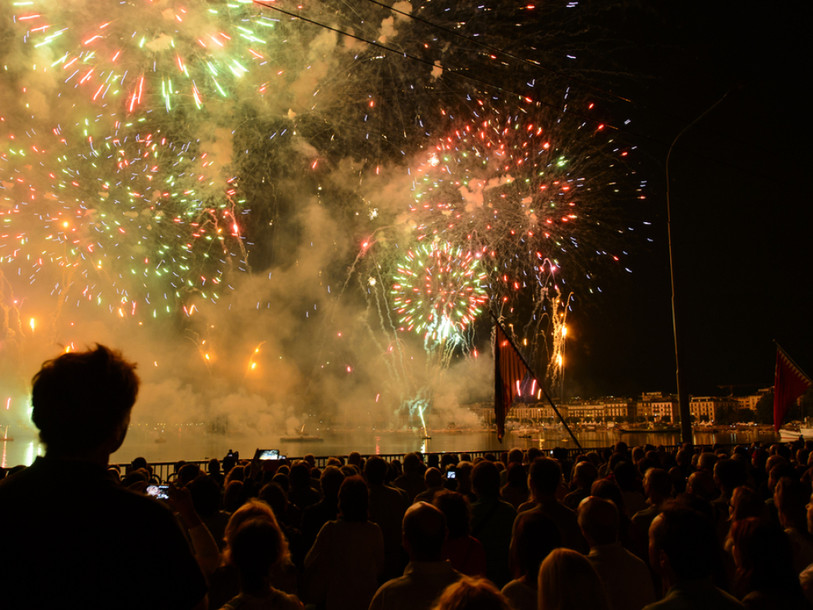 Les feux d'artifice attirent des centaines de milliers de personnes