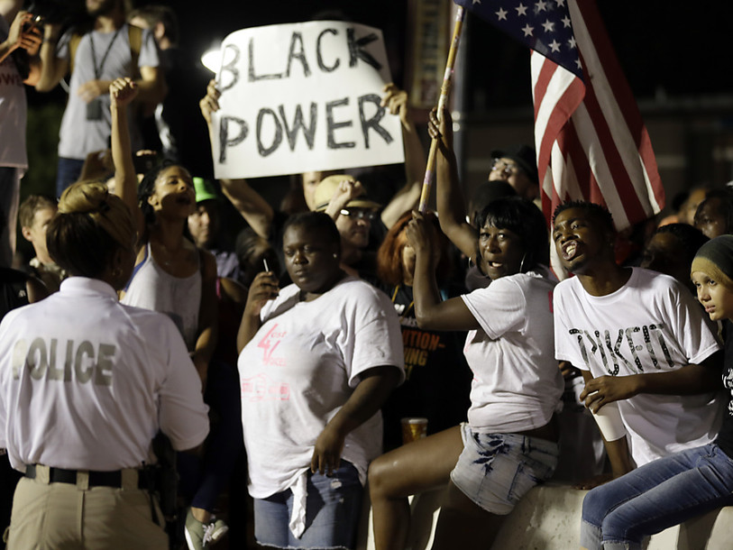 Un an après, Ferguson commémore la mort de Michael Brown
