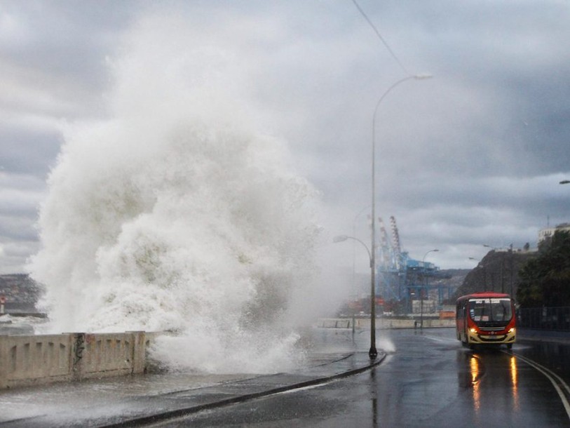 Six morts et plus de 1000 sinistrés après une tempête au Chili