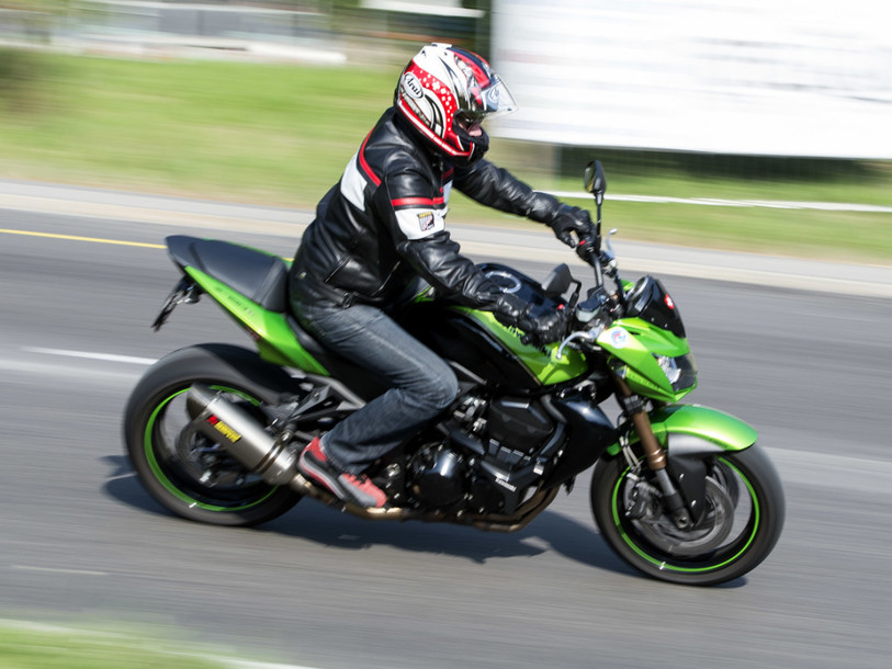 Le nombre de motards qui meurent sur les routes diminue