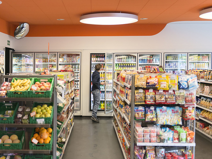 Ventes du commerce de détail en repli en juin