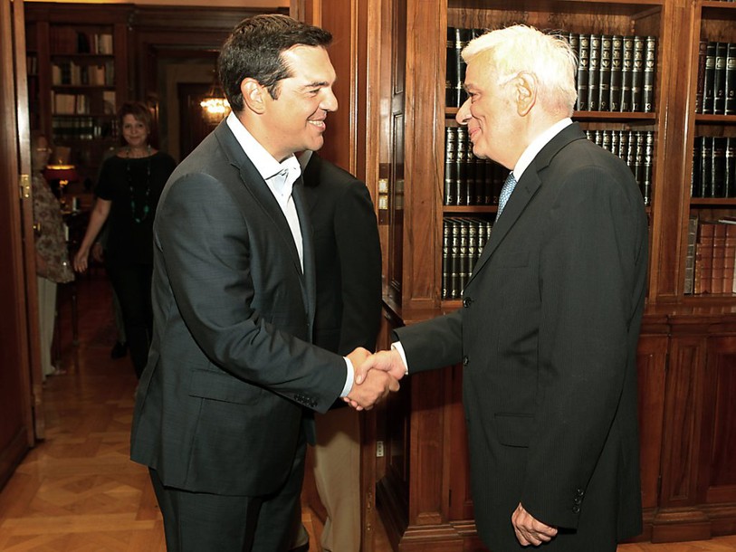 Grèce: Tsipras annonce sa démission et appelle à des élections