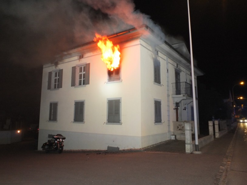 Incendie criminel contre le club des Hells Angels à Buchs (SG)