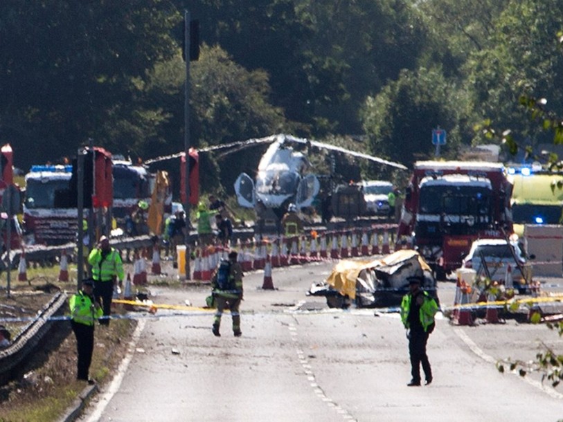 Le crash d'un avion fait sept morts dans le sud de l'Angleterre