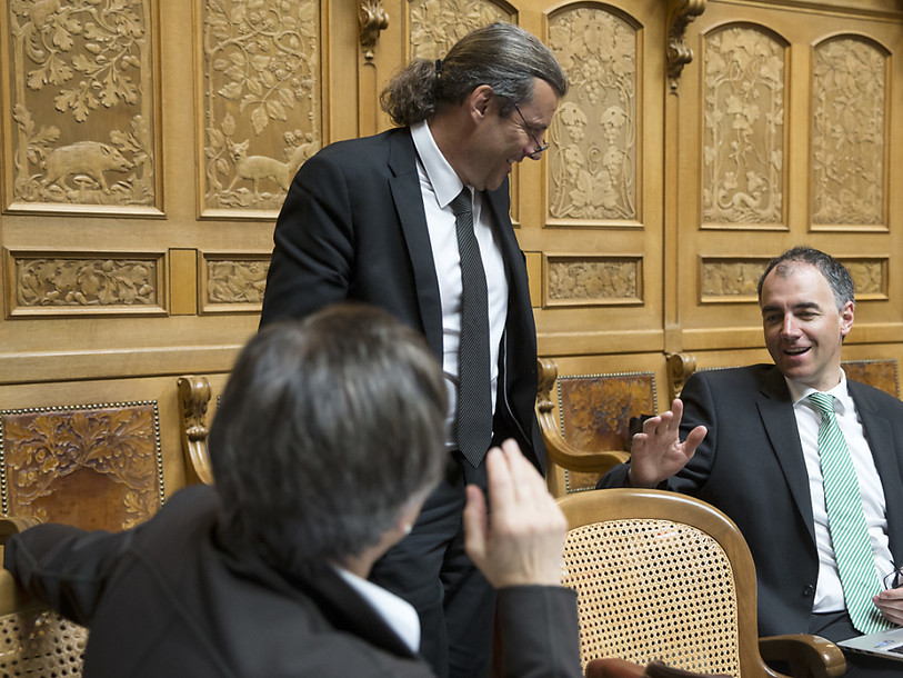 Dernier tour de piste pour des poids lourds politiques