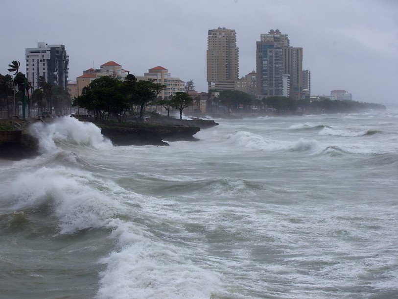 Après avoir ravagé la Dominique, Erika se dissipe au-dessus de Cuba