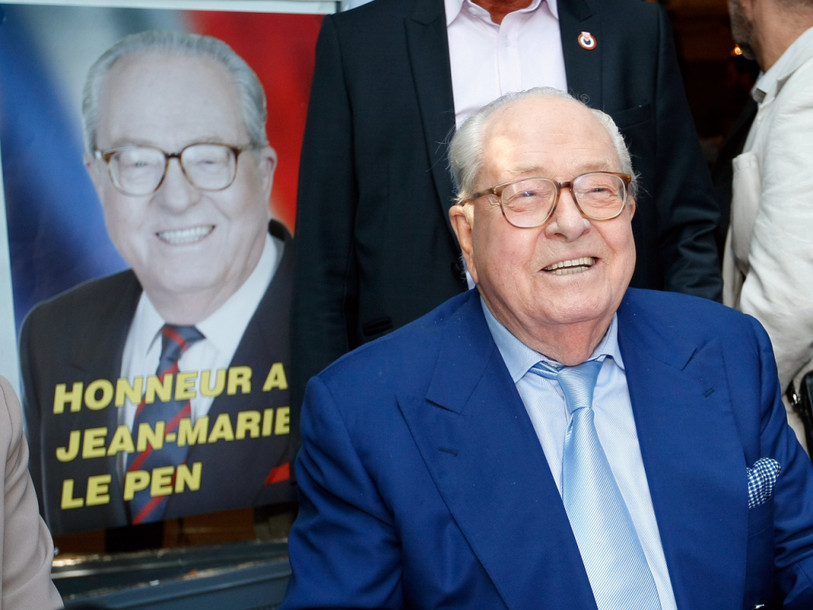 Jean-Marie Le Pen crée le 