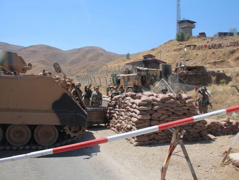Raids de l'aviation turque après une attaque meurtrière du PKK