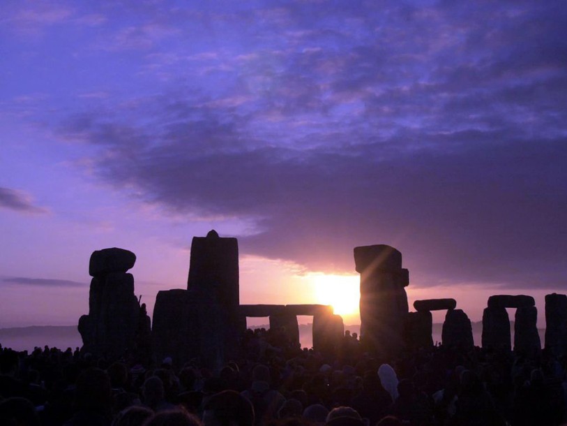 Découverte d'un grand monument préhistorique près de Stonehenge