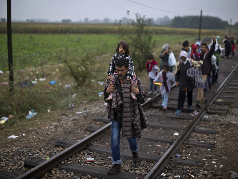 Une vidéo montre la façon dont sont nourris les migrants