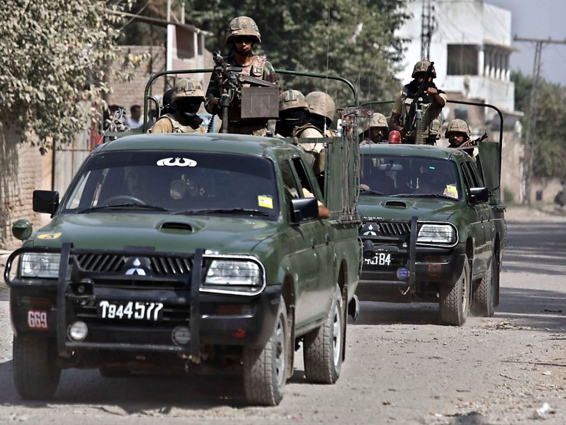 Attaque talibane contre des militaires pakistanais: plus de 40 tués
