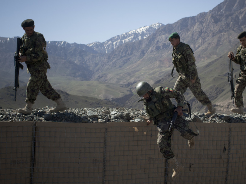 L'armée afghane contre-attaque pour reprendre Kunduz