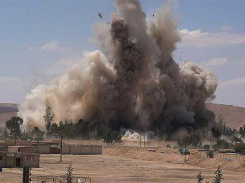 Des avions russes bombardent l'Etat islamique à Palmyre