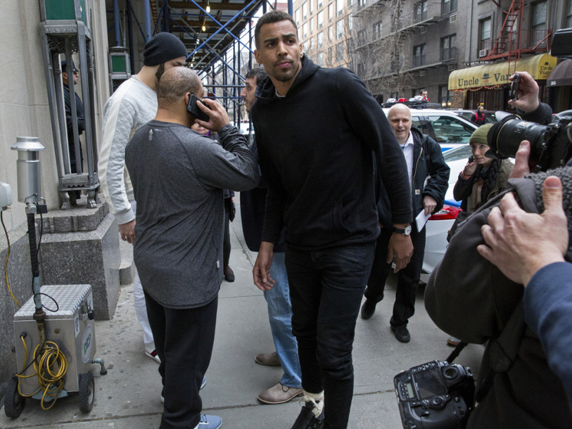 New York: le basketteur Sefolosha accuse les policiers de brutalité