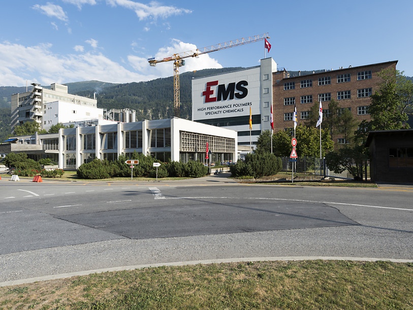 Le franc fort pèse sur les ventes d'Ems-Chemie sur 9 mois